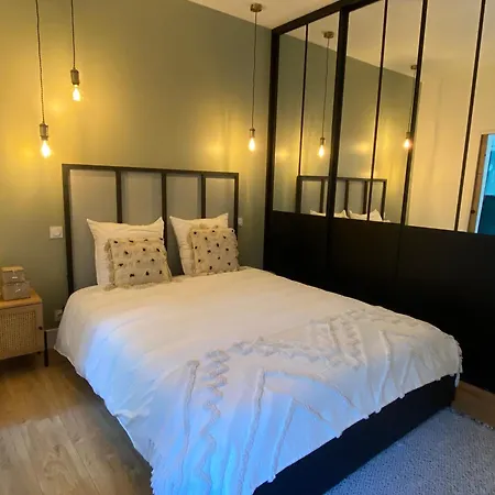 Appartement De Charme Avec Jardin - Rdc