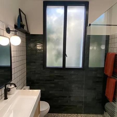 Appartement De Charme Avec Jardin - Rdc